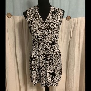 LOFT Sleeveless V-Neck Dress